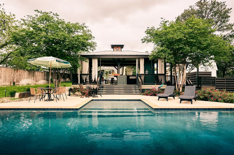 The Ferns guesthouse pool